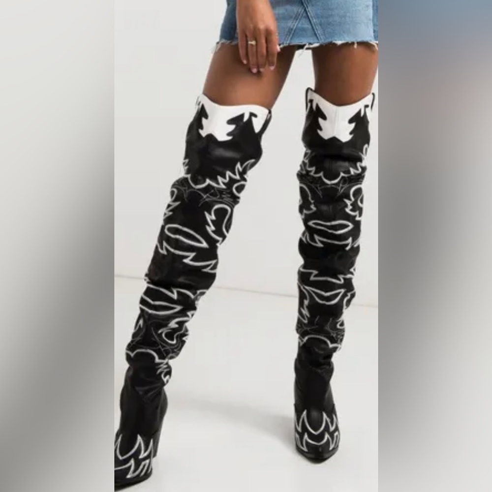 Cape Robbin Kelsey -21 Rock star western boots